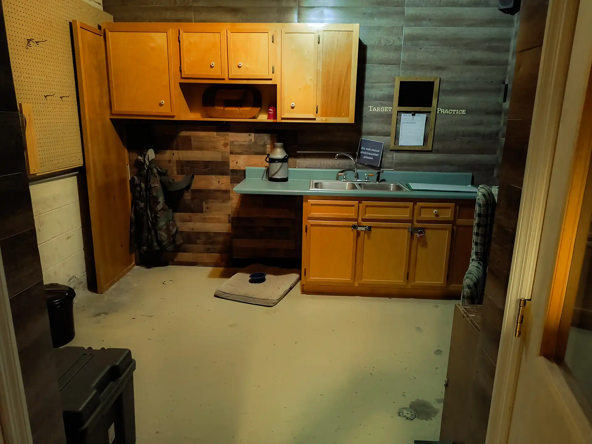 Cabin Escape Room